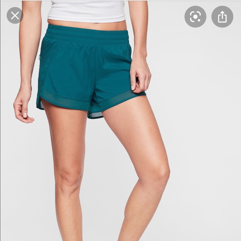 Athleta Mesh Racer Run Short